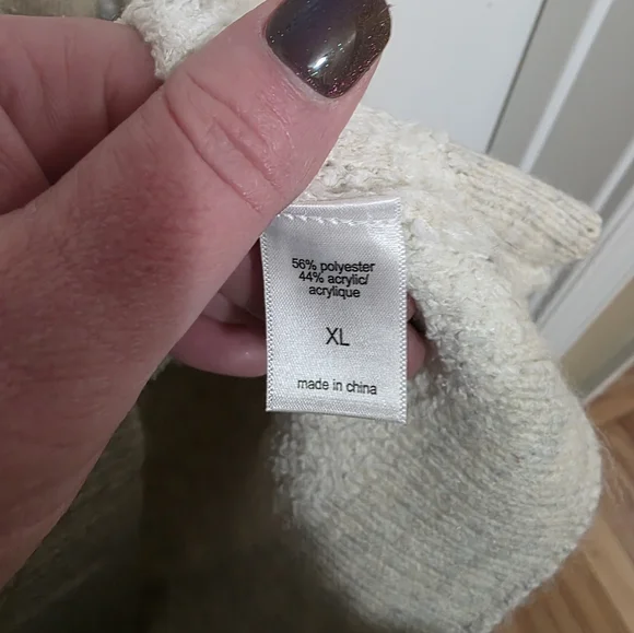 Maurices Cream Star Pattern Sweater NWTS Size XL - Picture 4 of 4